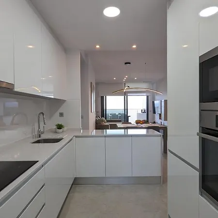 Sunset Cliffs Stylish 베니돔