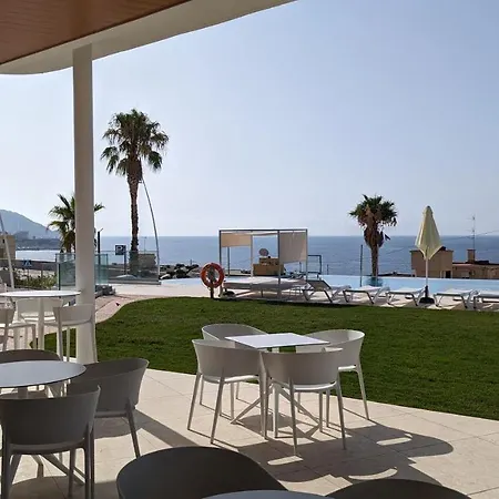 Sunset Cliffs Stylish Appartement